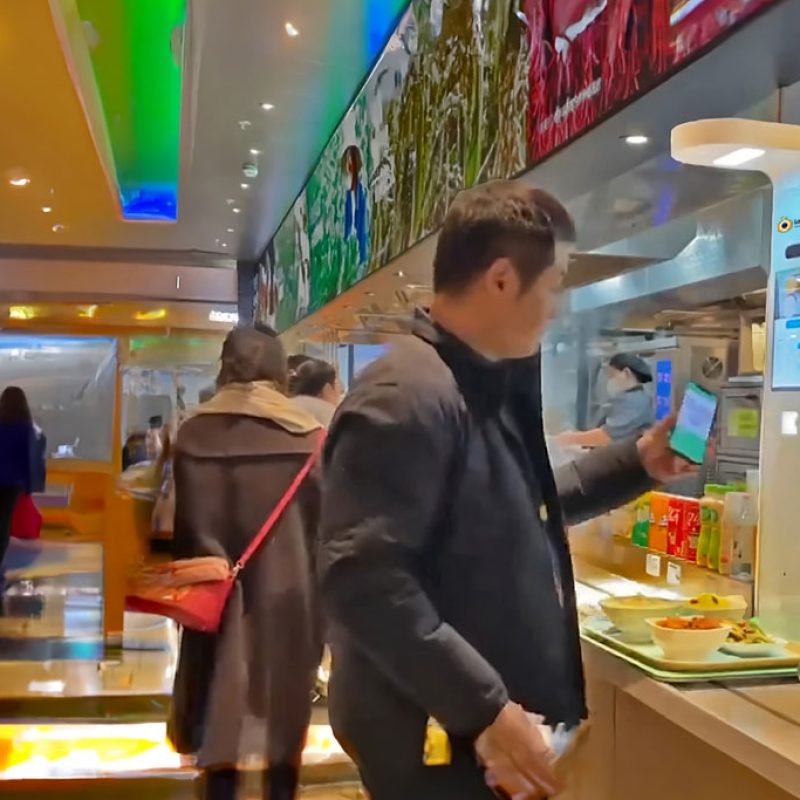 LogMeal-Kiosk-Self-Sevice-Restaurant-Self-Checkout